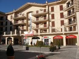 Divieto di sosta in Piazza Risorgimento per rifaci